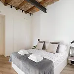 Enjoy Apartments La Riera One